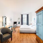 Rheinhotel Schulz Ξενοδοχείο 4*