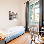 Rheinhotel Schulz Ξενοδοχείο Unkel