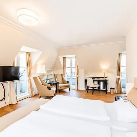 Rheinhotel Schulz 4* Ункель