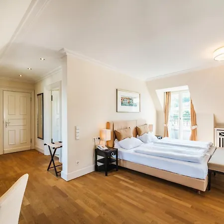 Szálloda Rheinhotel Schulz Unkel