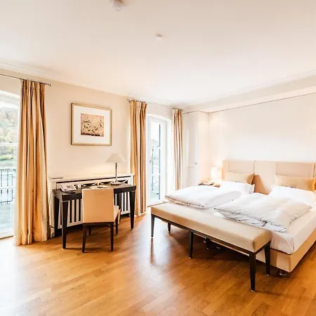 Rheinhotel Schulz Hotel Unkel