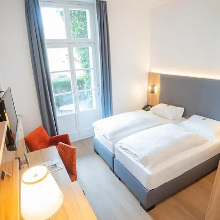 Отель Rheinhotel Schulz Ункель
