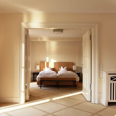 Rheinhotel Schulz Szálloda