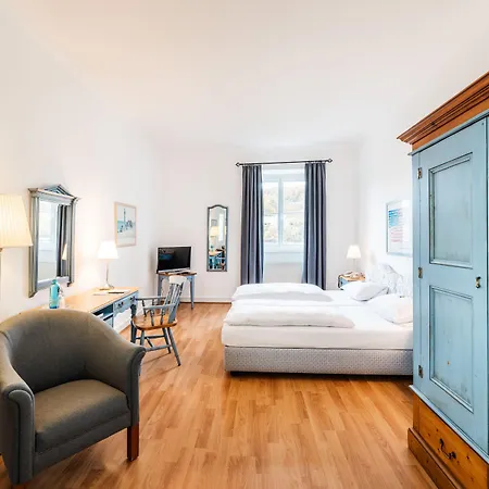 Rheinhotel Schulz Szálloda 4*