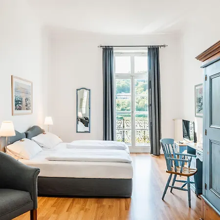 Rheinhotel Schulz Szálloda 4*