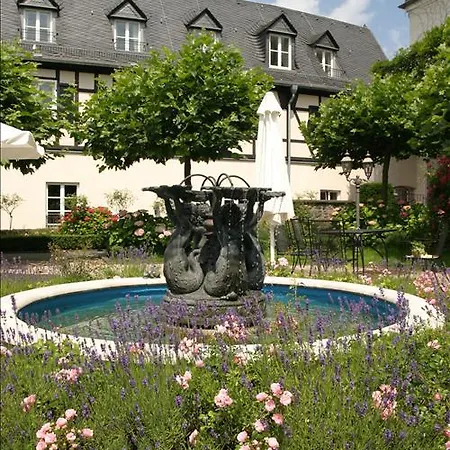 Rheinhotel Schulz Szálloda 4*