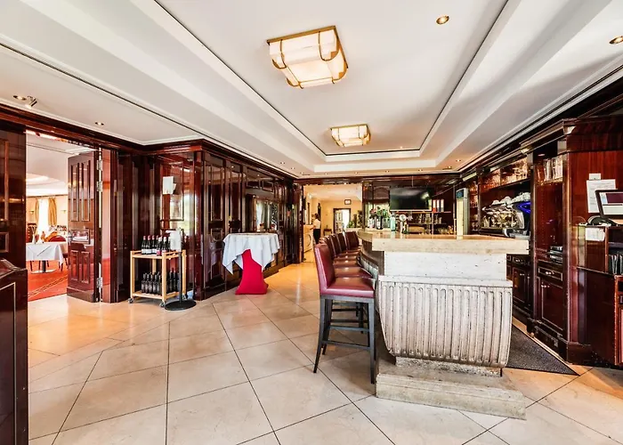 Rheinhotel Schulz 호텔