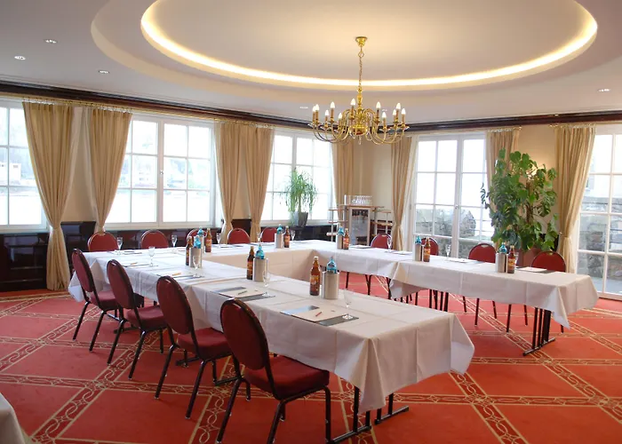 Rheinhotel Schulz 호텔 엉컬